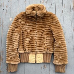 Vintage Y2K Guess Faux Fur Leopard Skin Crop Bomber Jacket